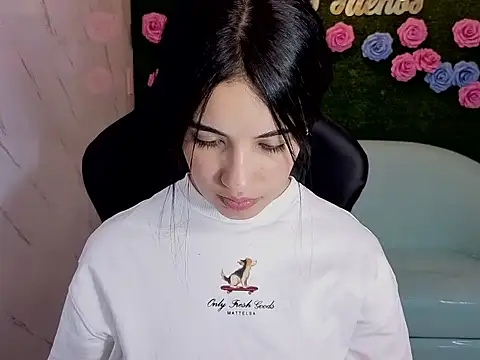 Snapshot of Samanttha_tf chatting on February 22, 2026, 12:18 pm Samanttha tf online show from February 22, 2026, 12:18 pm