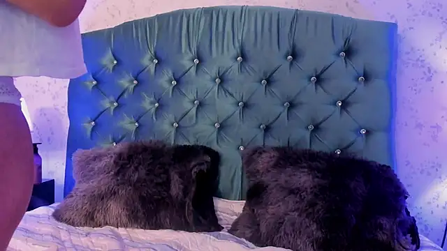 Snapshot of Eliot_Egan chatting on February 17, 2026, 7:22 pm Eliot Egan online show from February 17, 2026, 7:22 pm