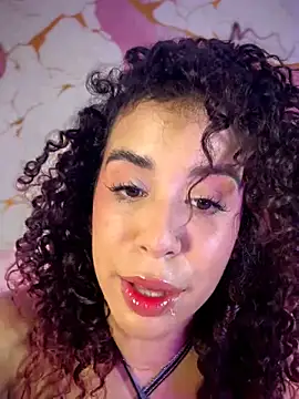 Snapshot of Woo_isDaphne chatting on March 19, 2026, 10:54 pm Woo isDaphne online show from March 19, 2026, 10:54 pm