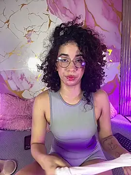 Snapshot of Woo_isDaphne chatting on April 13, 2026, 10:58 pm Woo isDaphne online show from April 13, 2026, 10:58 pm