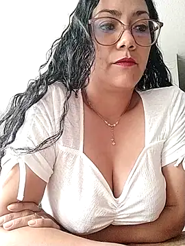 Snapshot of Salma-sweet chatting on June 8, 2026, 5:46 pm Salma-sweet online show from June 8, 2026, 5:46 pm