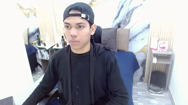 DaviidBuckx  online show from May 30, 2026, 2:40 am