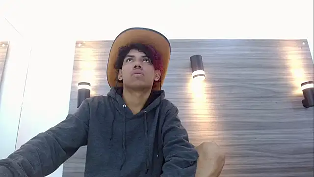 DaviidBuckx  online show from April 28, 2026, 2:27 am