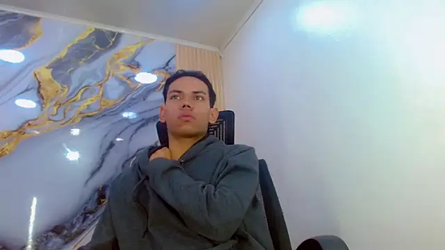 Snapshot of DaviidBuckx_ chatting on March 20, 2026, 2:12 am DaviidBuckx online show from March 20, 2026, 2:12 am