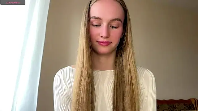 Viktoria Vibes online show from May 18, 2026, 3:17 pm
