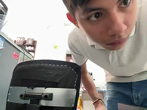 Snapshot of two_cam_latin chatting on February 22, 2026, 4:52 pm two cam latin online show from February 22, 2026, 4:52 pm