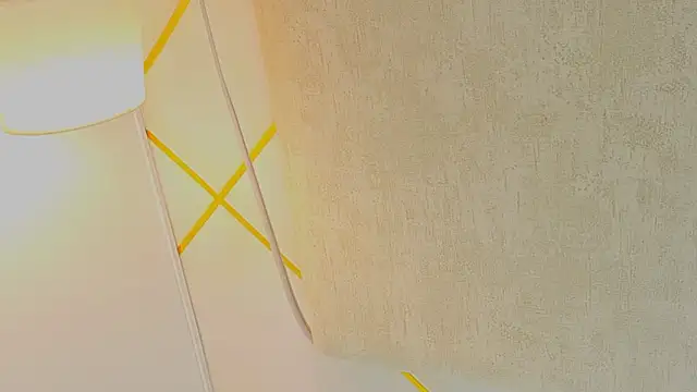 Snapshot of Nioki_ chatting on March 25, 2026, 4:23 am Nioki online show from March 25, 2026, 4:23 am