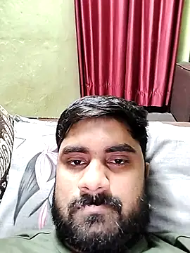 loyalboy 0052 online show from April 5, 2026, 10:27 pm