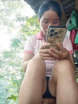 Snapshot of Td3di chatting on July 9, 2026, 7:42 am Td3di online show from July 9, 2026, 7:42 am