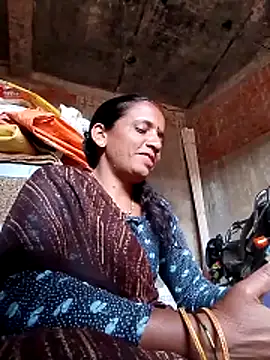 Snapshot of Anitarakkoli chatting on February 21, 2026, 7:10 am Anitarakkoli online show from February 21, 2026, 7:10 am