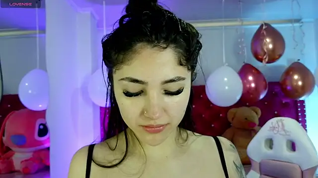 babyy nicols m online show from March 21, 2026, 11:14 am