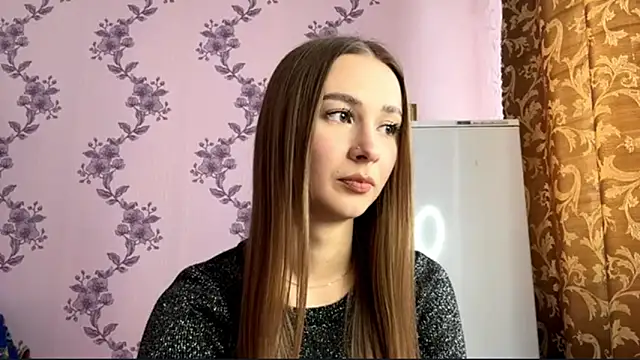 LacieHelaire online show from February 16, 2026, 10:25 am