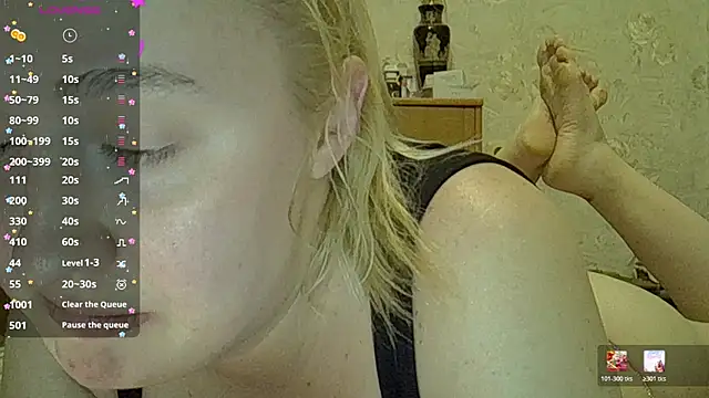 Snapshot of CurvyWild_Lady30 chatting on February 21, 2026, 9:50 pm CurvyWild Lady30 online show from February 21, 2026, 9:50 pm