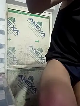 hotyboy 89 online show from February 14, 2026, 4:23 am