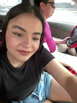 Snapshot of Violeta_and_Charlie chatting on March 14, 2026, 4:35 pm Violeta and Charlie online show from March 14, 2026, 4:35 pm