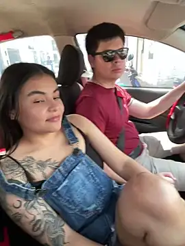 Snapshot of Violeta_and_Charlie chatting on March 13, 2026, 6:46 pm Violeta and Charlie online show from March 13, 2026, 6:46 pm