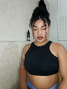 Snapshot of BrianaSweetxxx chatting on April 11, 2026, 3:25 am BrianaSweetxxx online show from April 11, 2026, 3:25 am