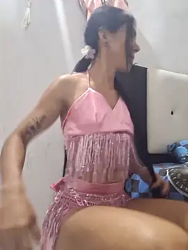 Alannys19 online show from February 18, 2026, 4:21 am