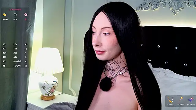 Snapshot of roxy_morrison_x chatting on May 28, 2026, 3:36 am roxy morrison x online show from May 28, 2026, 3:36 am