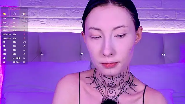 Snapshot of roxy_morrison_x chatting on May 4, 2026, 3:43 am roxy morrison x online show from May 4, 2026, 3:43 am