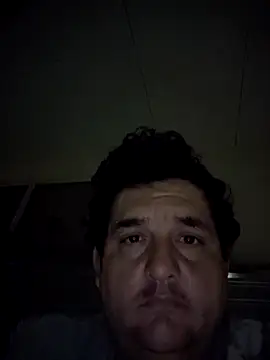 Snapshot of marioyesposa chatting on February 20, 2026, 10:39 am marioyesposa online show from February 20, 2026, 10:39 am