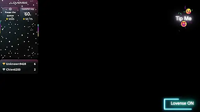 velaryluxurii online show from May 4, 2026, 3:10 am
