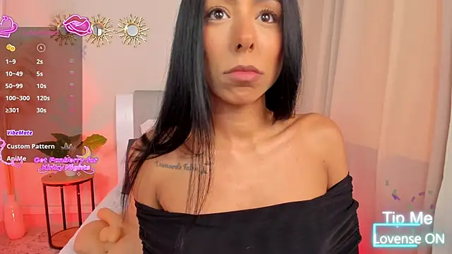 antonela-bella online show from May 19, 2026, 5:09 pm