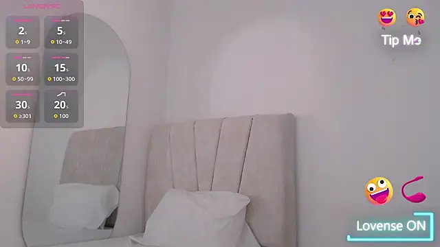 Lucia Lavelle online show from March 7, 2026, 6:24 pm