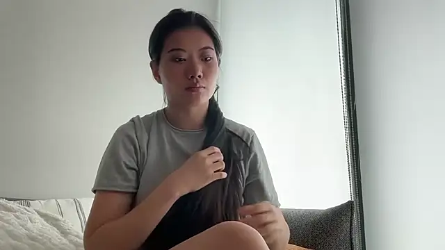 Joycelovely online show from June 18, 2026, 5:07 pm