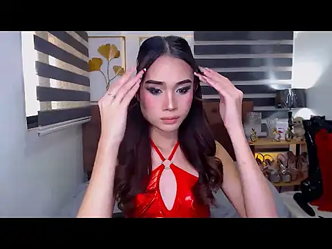 JuicyCockThea online show from July 15, 2026, 2:07 am