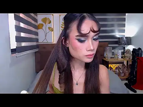 JuicyCockThea online show from July 16, 2026, 6:54 am