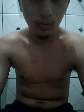 Rodri1k online show from February 9, 2026, 7:45 pm