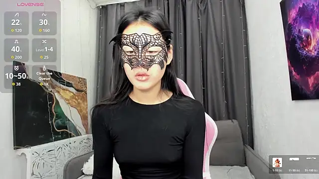 Snapshot of HelenBlazeTrt chatting on April 10, 2026, 2:07 am HelenBlazeTrt online show from April 10, 2026, 2:07 am