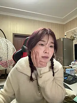 Snapshot of A-cola chatting on February 9, 2026, 3:21 pm A-cola online show from February 9, 2026, 3:21 pm