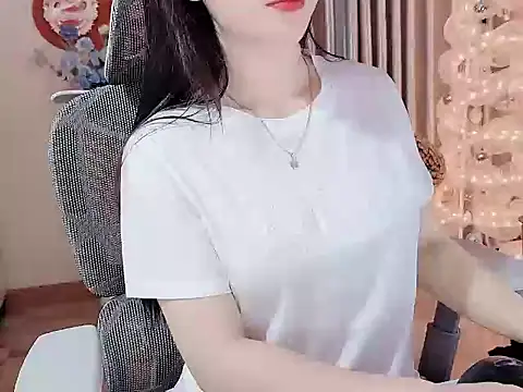 Agnelyn    online show from April 30, 2026, 12:34 pm
