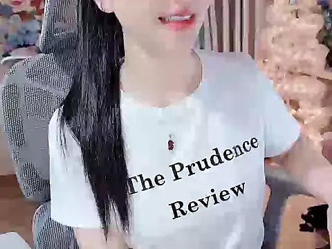 Agnelyn    online show from May 26, 2026, 1:31 pm