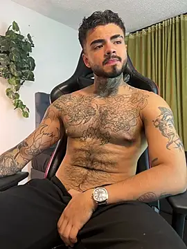 Snapshot of Benjii_Carter1 chatting on June 26, 2026, 1:00 am Benjii Carter1 online show from June 26, 2026, 1:00 am