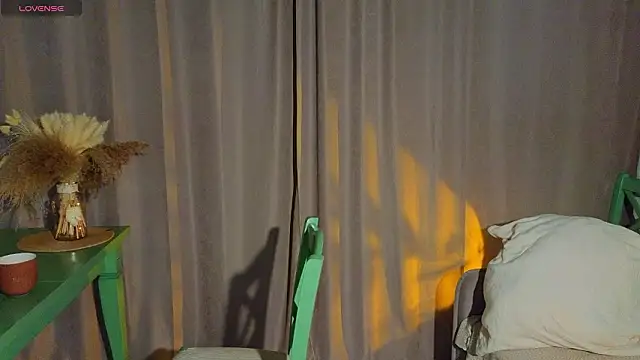 Snapshot of tendersea0 chatting on February 10, 2026, 4:55 am tendersea0 online show from February 10, 2026, 4:55 am