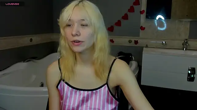 EmilyTrase online show from February 24, 2026, 1:17 am