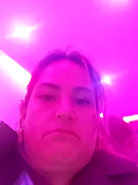 Julia2027 online show from February 24, 2026, 2:23 am