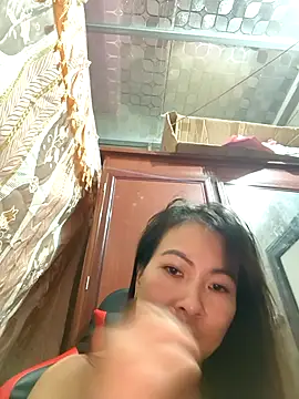 Snapshot of Aly_live chatting on February 25, 2026, 2:01 am Aly live online show from February 25, 2026, 2:01 am