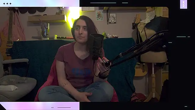 Snapshot of thea_cake chatting on February 25, 2026, 9:14 pm thea cake online show from February 25, 2026, 9:14 pm