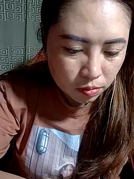 Snapshot of yun_2006 chatting on April 8, 2026, 4:19 pm yun 2006 online show from April 8, 2026, 4:19 pm