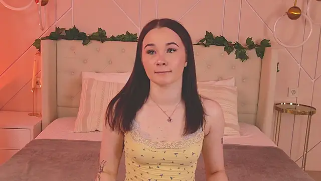 Abigail Forland online show from July 11, 2026, 5:08 am