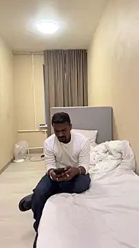 bhagihero online show from April 25, 2026, 4:37 pm