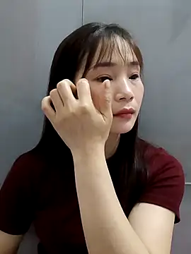 -Dumi- online show from March 19, 2026, 11:27 pm