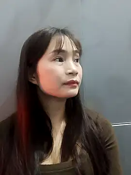 -Dumi- online show from February 18, 2026, 1:47 am