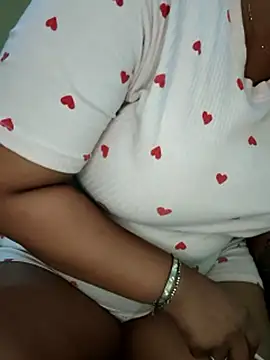 Snapshot of Marathi_khushi1 chatting on April 4, 2026, 9:32 pm Marathi khushi1 online show from April 4, 2026, 9:32 pm