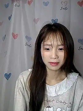 Snapshot of -Bada- chatting on March 18, 2026, 1:42 am -Bada- online show from March 18, 2026, 1:42 am