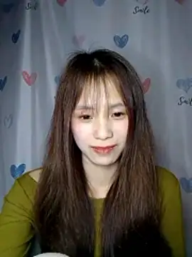 Snapshot of -Bada- chatting on April 1, 2026, 1:41 pm -Bada- online show from April 1, 2026, 1:41 pm